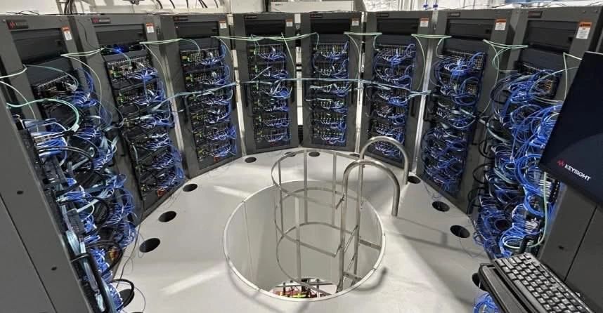 máy tính lượng tử